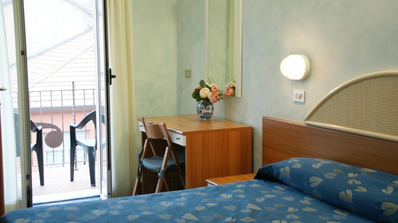 Hotel Verudella ريميني المظهر الخارجي الصورة